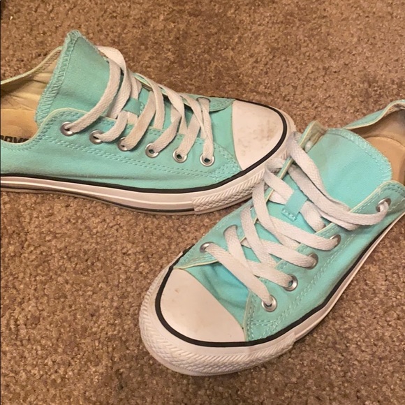 Convers - Picture 3 of 4